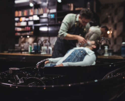 qué mobiliario necesita una barbería
