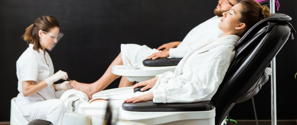 Sillón eléctrico en centro de estética