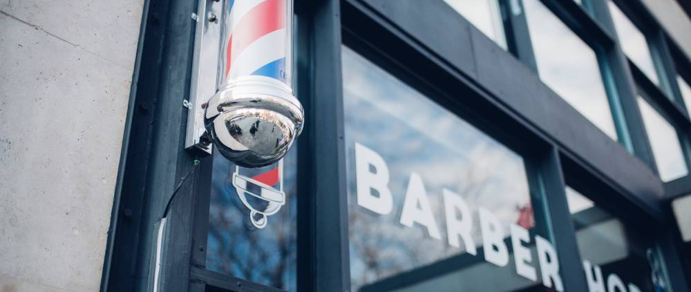 cómo elegir la iluminación perfecta para tu barbería